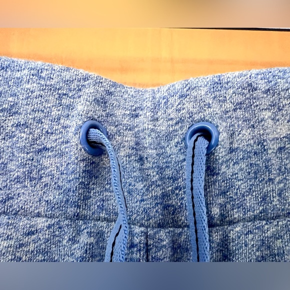 T by Talbots light blue knit shorts, medium - Picture 5 of 9